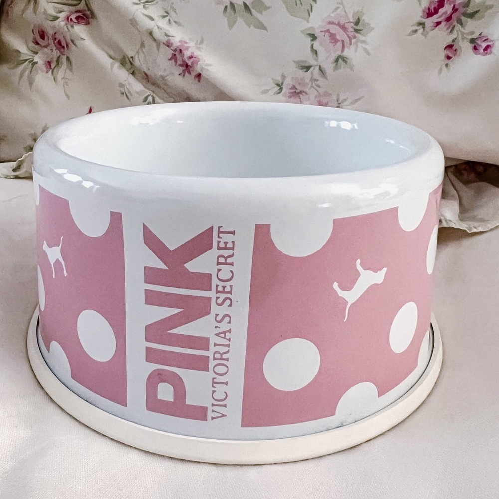 VS PINK Victoria’s Secret DOG BOWL RARE Collector Item